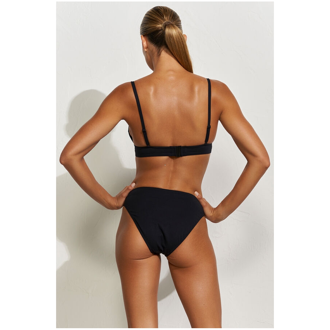 maillot de bain 2 pièces noir heroines